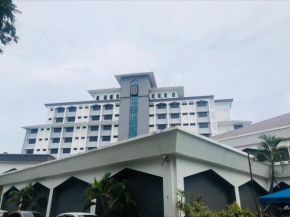 Raia Hotel Kota Kinabalu